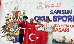 Antalya Gazi Anadolu Lisesi'nden bilek güreşi şampiyonasında dev başarı