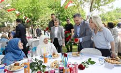 Antalya’da şehit anneleri unutulmadı