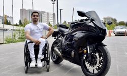 Bedensel engelli motosiklete binme hayalini durduramadı