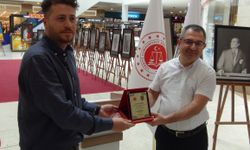 Cezaevinde sanatla rehabilitasyon oluyorlar