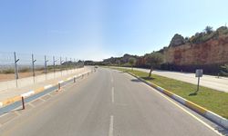 Antalya’nın bu dönemeçli yolu motosiklet sürücülerinin yaşamı ile oynuyor