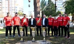 Muratpaşa Spor Kulübü'nde görev dağılımı yapıldı