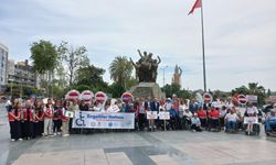 Antalya İşitme Engelliler Derneği’nden anlamlı etkinlik