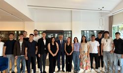 Kemer Belediye Başkanı Necati Topaloğlu gençlerle buluştu