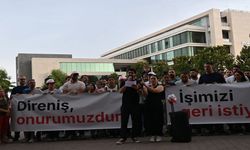 Konyaaltı Belediyesi’nde kriz derinleşiyor... İşçilerden büyük eylem