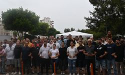 Konyaaltı Belediyesi'nde eylemler boyut atladı... İşçiler Hayatpark'ta imza kampanyası başlattı