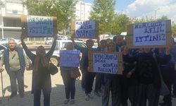 Kumluca’da sular durulmuyor, vatandaşlar açıklamaya tepki gösterdi