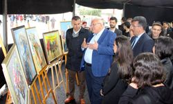 Kumluca’da kursiyerler resim sergisi açtı