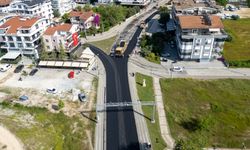 Manavgat’ta yollar yapılmaya devam ediyor