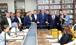 Metruk bina modern kütüphaneye dönüştü