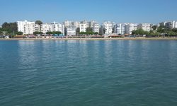 Yumurtalık Ayas sahili mavi bayrak aldı