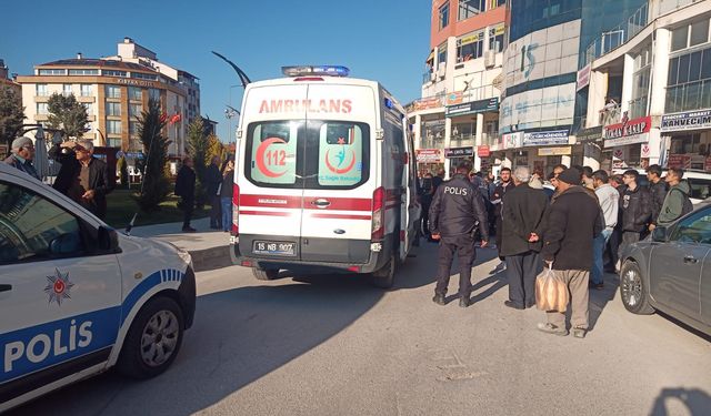 Burdur'da motosiklet yayaya çarptı