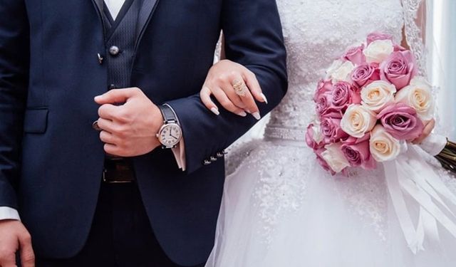 Gelenekler değişiyor… Düğünler yerini nikaha bırakıyor