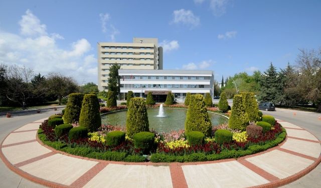 Akdeniz Üniversitesi en iyiler listesinde… Bakın AÜ hangi ülkeleri geçti