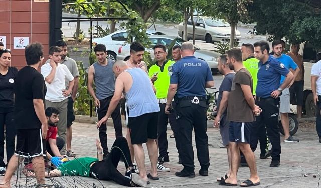 Antalya’da feci kaza… Ambulans yerine polis aracına bindi
