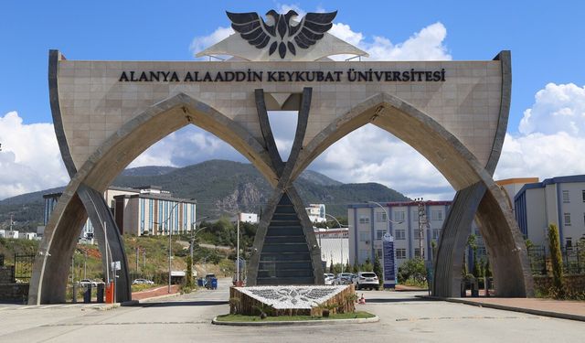 Alanya Üniversitesi'nde yeni açılan bölümler yüzde 100 doldu