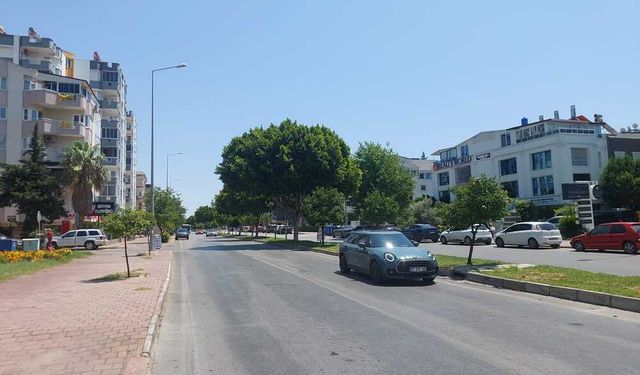 Antalya’da trafik akıl almaz hale geldi… Antalyalılar dikkat! Bu mahalleye girmeyin