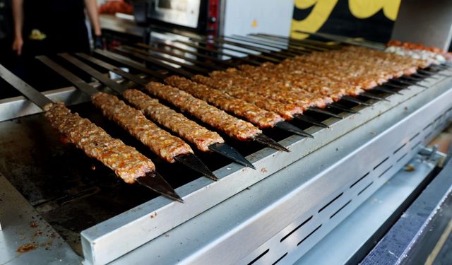 ‘Tescilli Adana Kebabı Ustalık Eğitimi' başvuruları açıldı