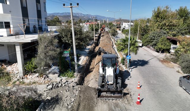 Kaş’ın 40 yıllık içme suyu hattı yenileniyor