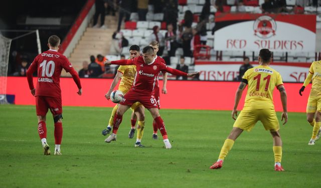 Antalyaspor evinde kral: 2-0