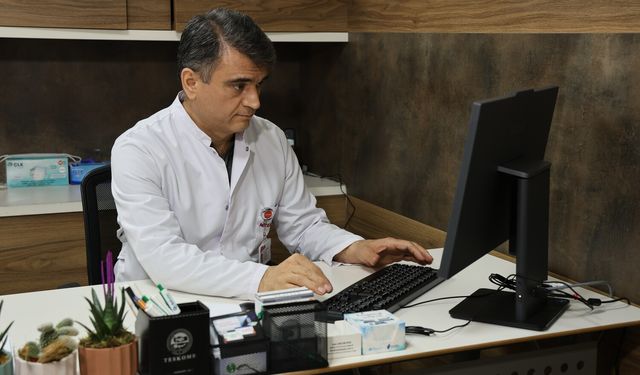 Doç. Dr. Özdil: “Gastroenteroloji hekiminin baktığı hastaların yüzde 30-40'ı İBS hastalarından oluşuyor”