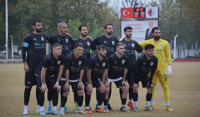 Aydınspor Taraftarlar Derneği 'kırmızı kart' tepki gösterdi