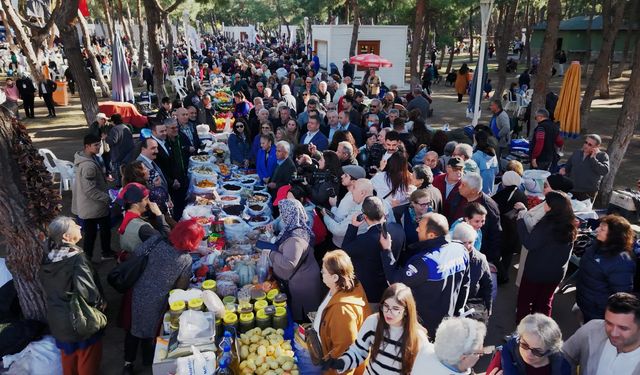 Konyaaltı Belediyesi’nin bu yıl 7'ncisini düzenlediği “Çandır Fasulyesi Şenliği” dayanışma ile gerçekleşti