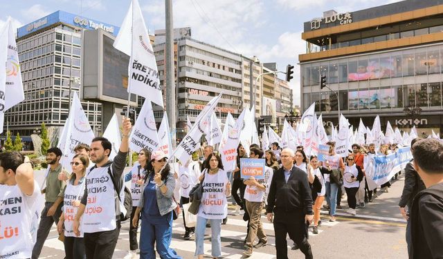 Özel sektör öğretmenleri hak arayışında! “Sendikal mücadelemize devam edeceğiz”