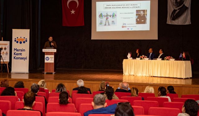 Mersin'de, öğretmenlere yönelik 'Özgül Öğrenme Güçlüğü Farkındalık Eğitimi' düzenlendi