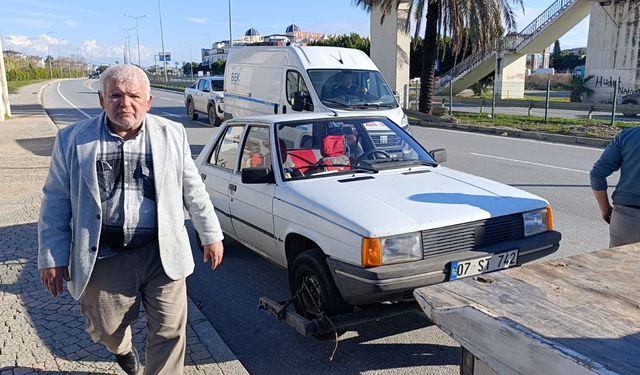 Arızalanan otomobilini götürürken 2 farklı kazaya yol açtı