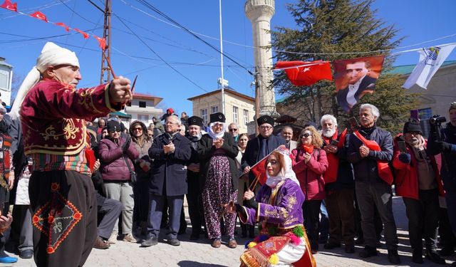 Yörükler, Torosların zirvesinde milli mücadele ruhuyla yürüdü