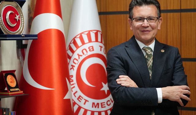 Milletvekili Atay Uslu: “23 Nisan Ulusal Egemenlik ve Çocuk Bayramı kutlu olsun”