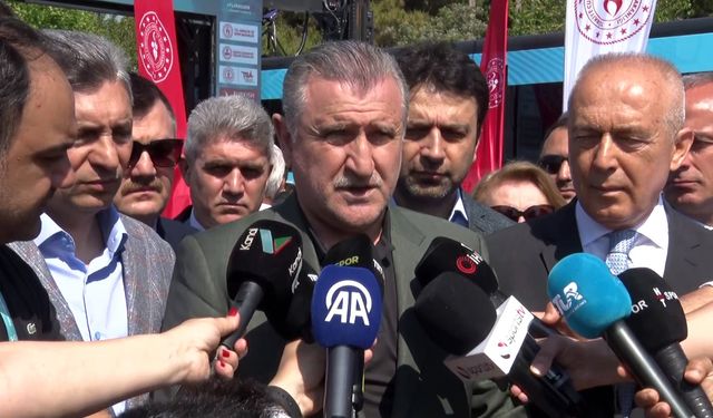 Osman Aşkın Bak: "Türkiye, dünyada büyük bir spor ülkesi haline geldi"