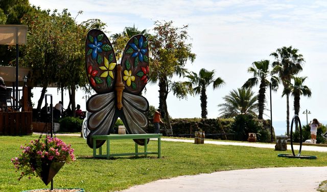 Muratpaşa’nın renkli emeği: Çiçek Desenleri Günleri başlıyor