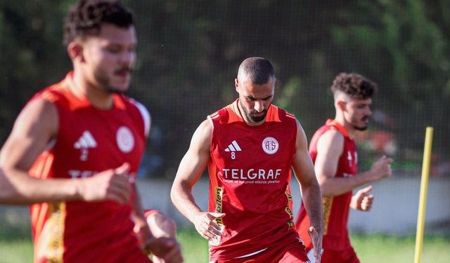 Antalyasporlu Sam Larsson ve Safouri’den iyi haber