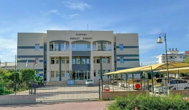 Gazipaşa'da darp ve tehdit olayına karışan 6 şüpheliden 4 kişi tutuklandı