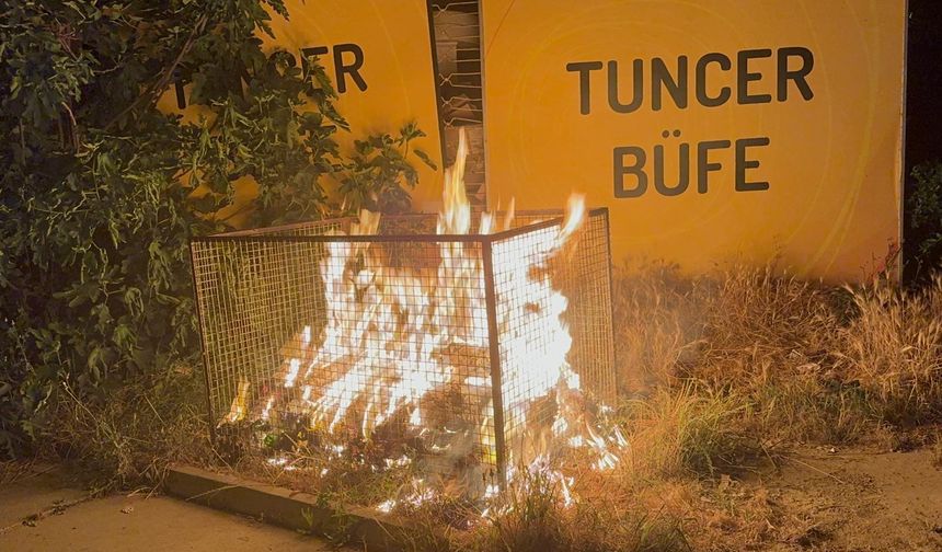 Antalya’da geri dönüşüm yangını