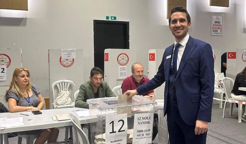 Antalya Barosu’nun yeni başkanı Ali Çağdaş Bozaner oldu