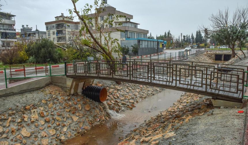 Antalya’ya kabusu yaşatan Ay Deresi ‘Sarı kod’ sınavını geçti