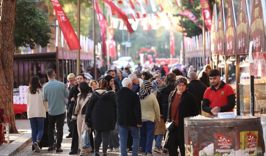 Kepez’in Yılbaşı Festivali başladı