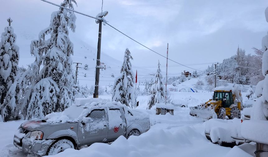 Antalya’nın kış merkezi Saklıkent'te elektrik krizi… Saklıkent’te neler oluyor?