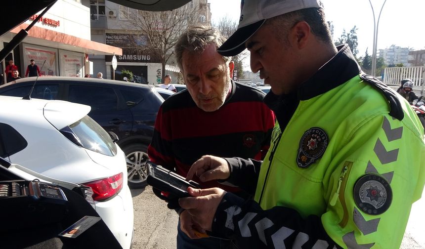 Yayaya yol vermedi ceza yağmuruna tutuldu, bahanesi ise ‘namazdan çıktım’ oldu