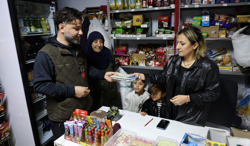 Adanalı hayırsever, mahallenin borcunu ödedi