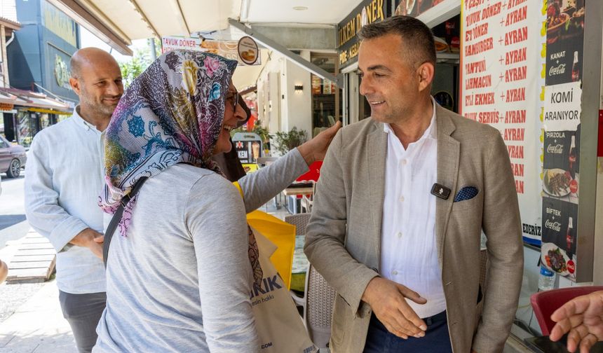 Başkan Niyazi Nefi Kara çalışmaları yerinde inceledi, esnafla buluştu