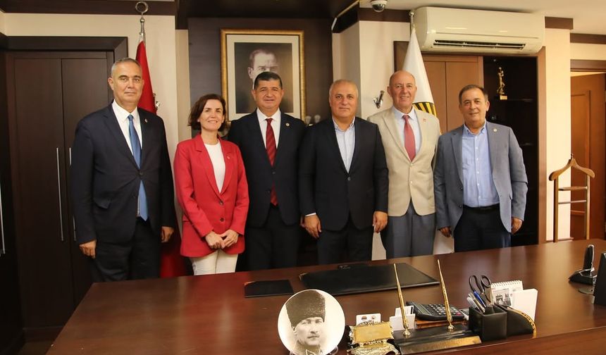 Milletvekilleri İmamoğlu oldu! Antalya’dan İmamoğlu birliği