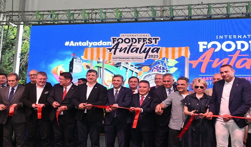 Antalya’da Foodfest 2025 coşkusu... Gastronomi dünyası bir araya geldi