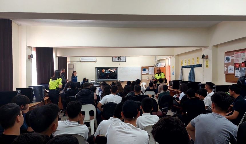 Gazipaşalı gençlere kaskın önemi anlatıldı