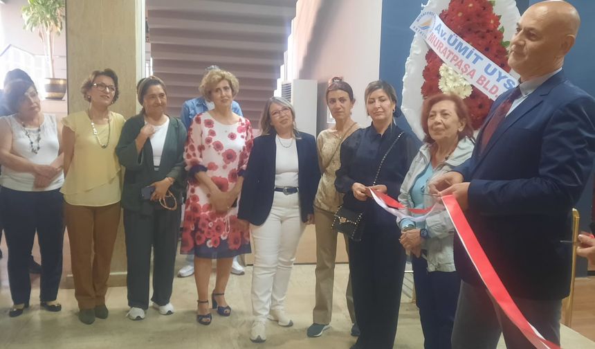 Kadınlar hayallerini tuvallere aktardı
